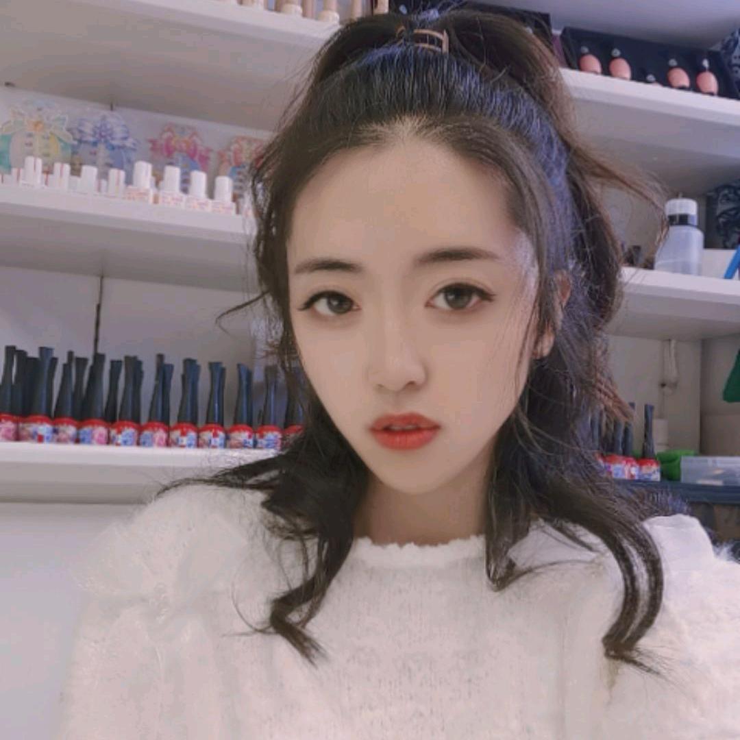 吉祥三宝宝（橱窗有好物）