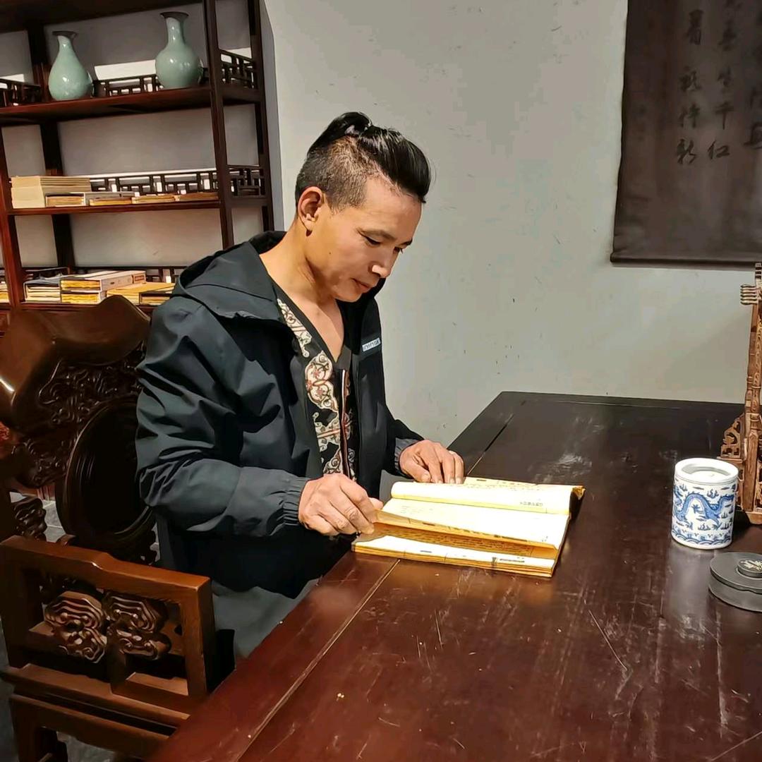 南阳市豫宏曲剧团