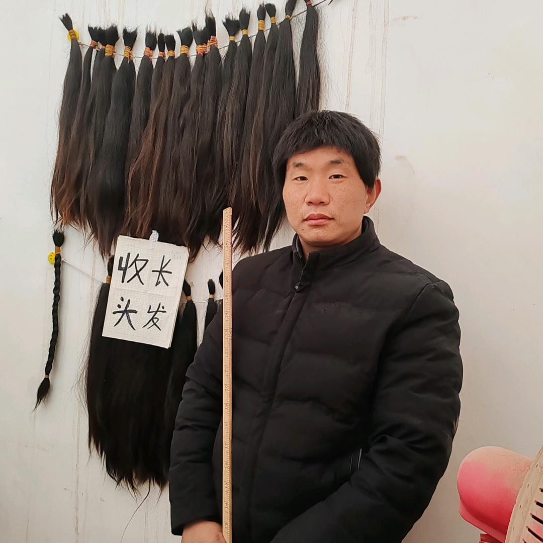 小军收长头发