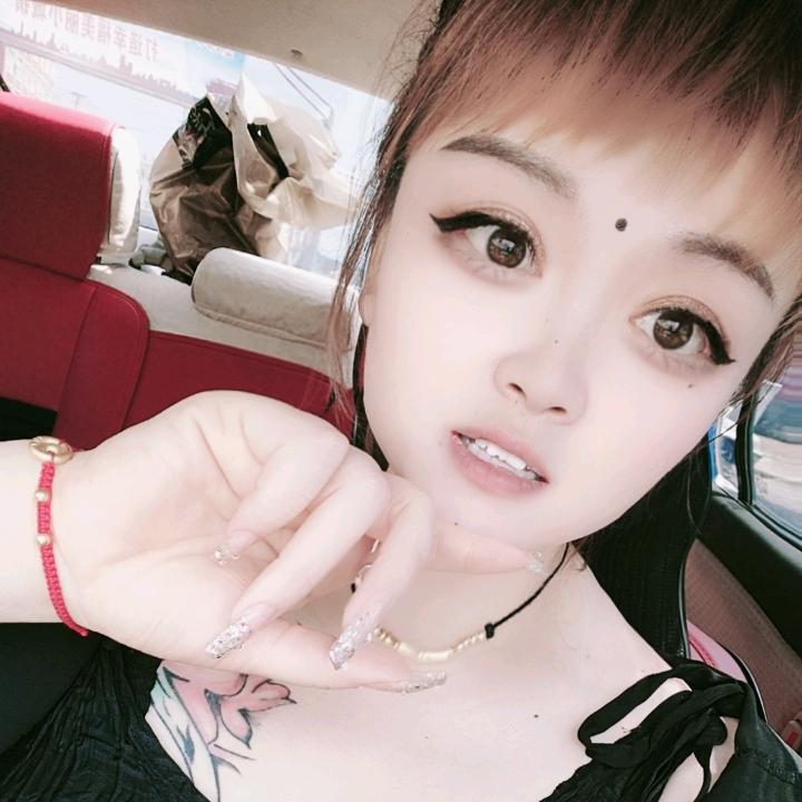 傲娇小女人