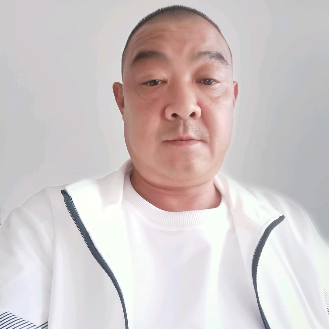 ꧁༺川J何哥༻꧂