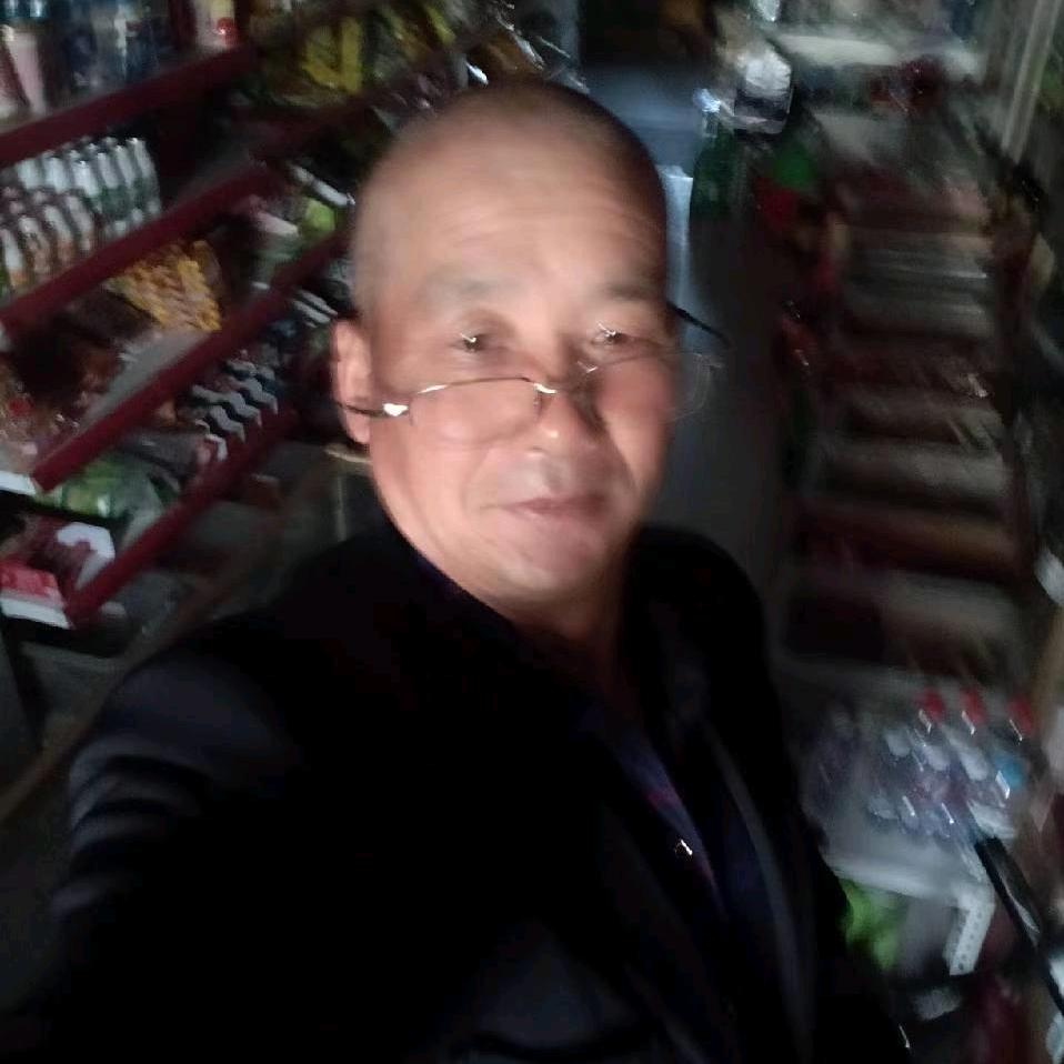 喀什东城鑫佰利便利店