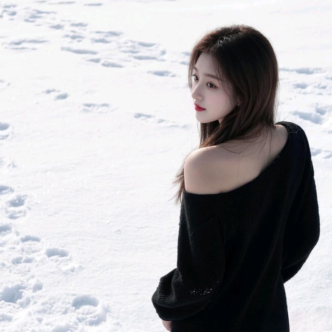 ᥫᩣ吃饱睡不饱☀︎