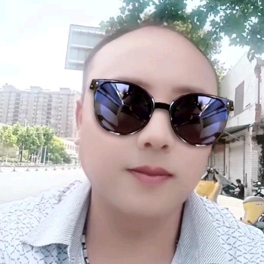 千里有缘来相会