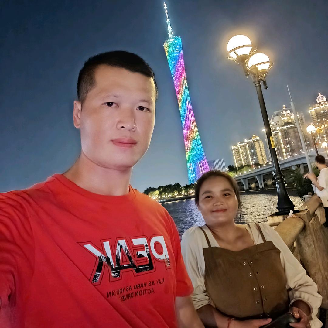 搬砖小罗