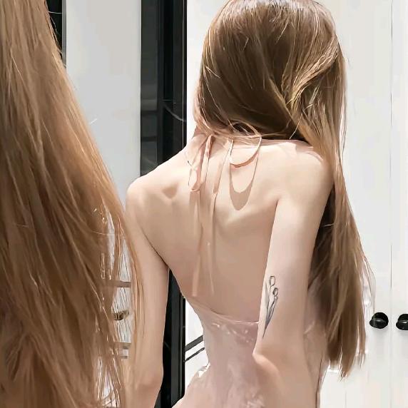 𝓯𝓻𝓮𝓬𝓴.