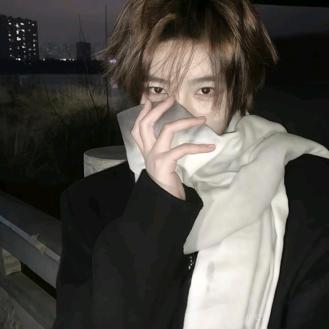 H.R.HAO
