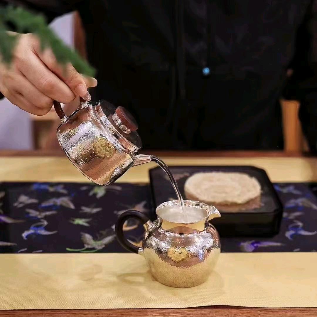 品牌茶融合店，老兵自主创业