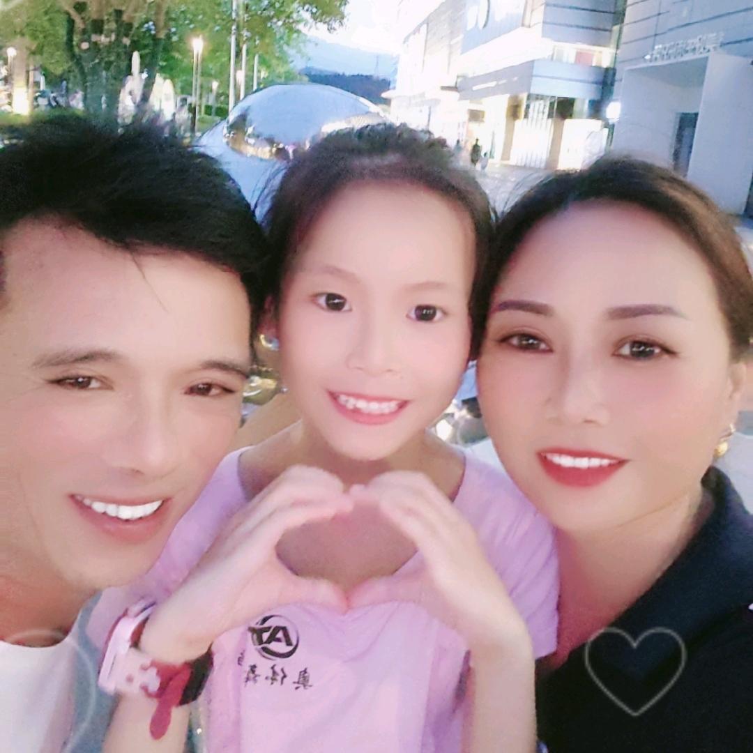 奔六的老奶奶