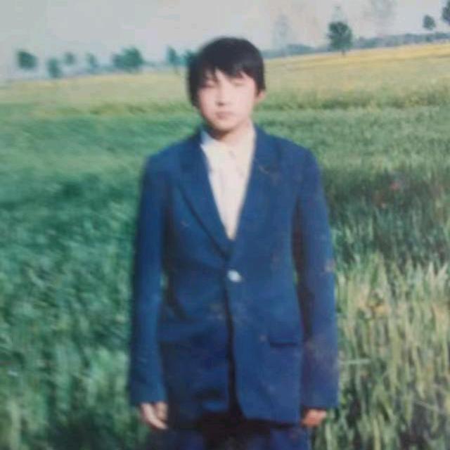 没混好的八O后