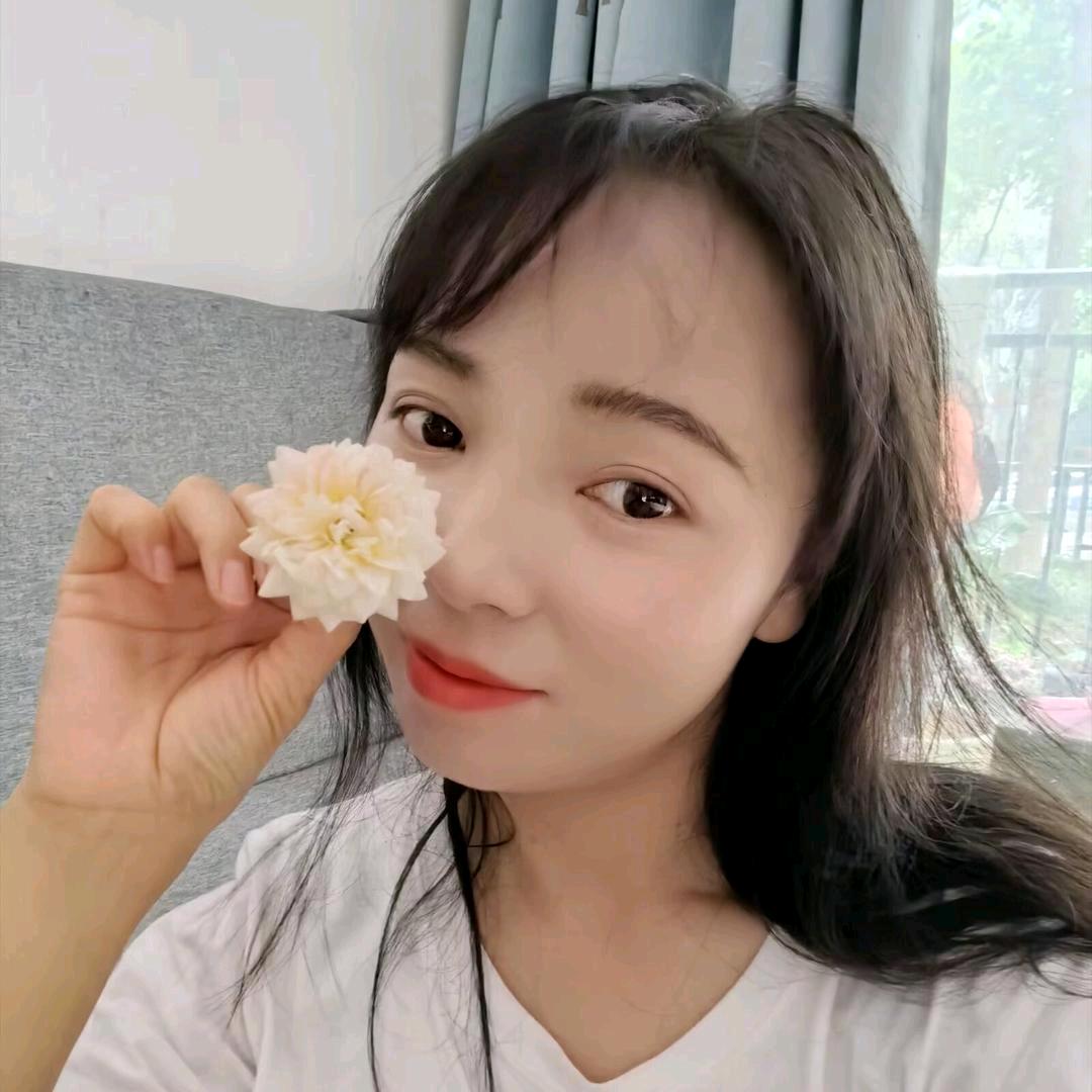 小杨（山城柴火鸡华福路）