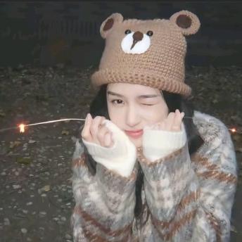 没烦恼 ✌︎' ֊'