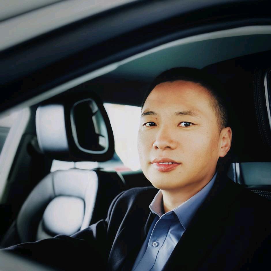 老高二手新能源汽车（励高）