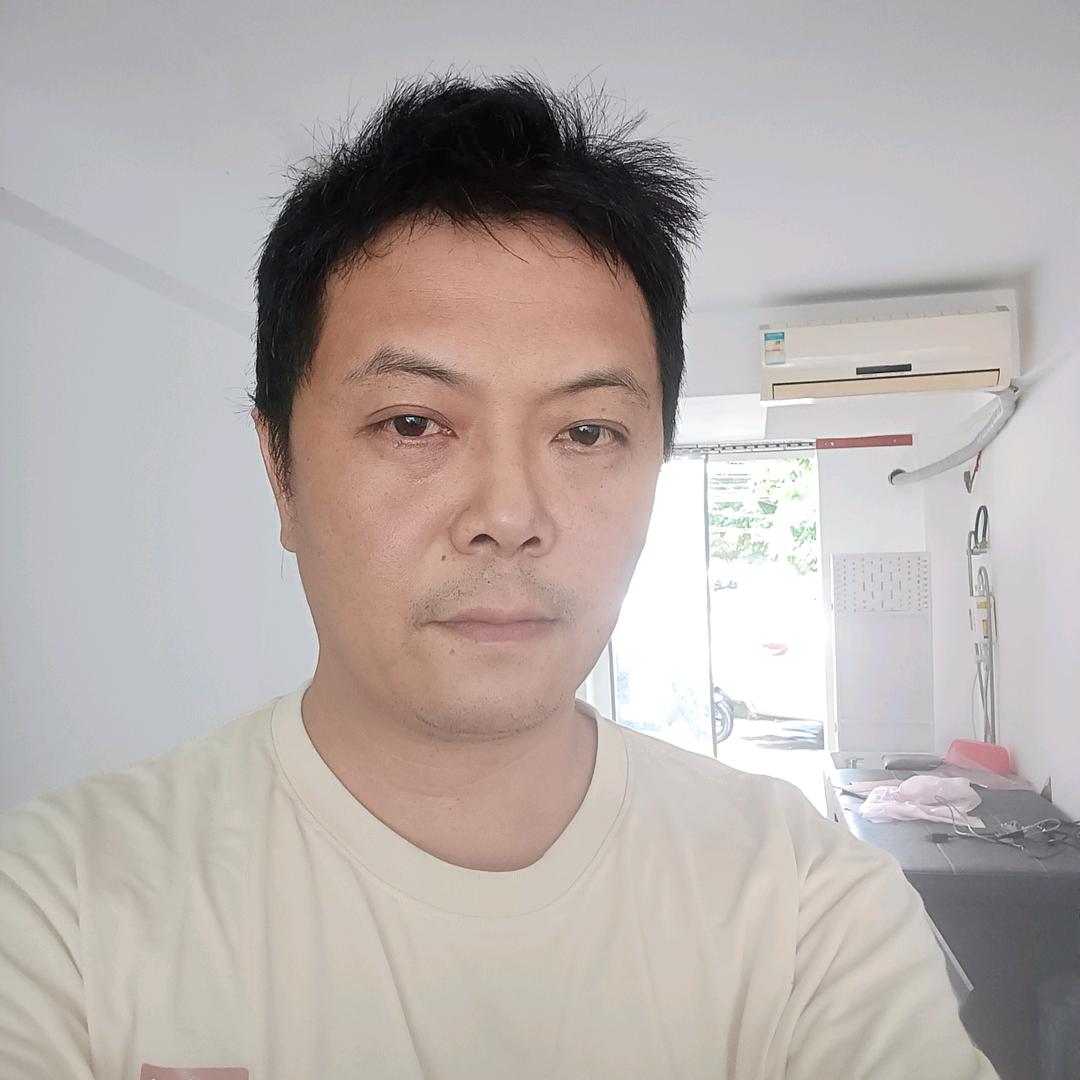 蛇哥卖水果