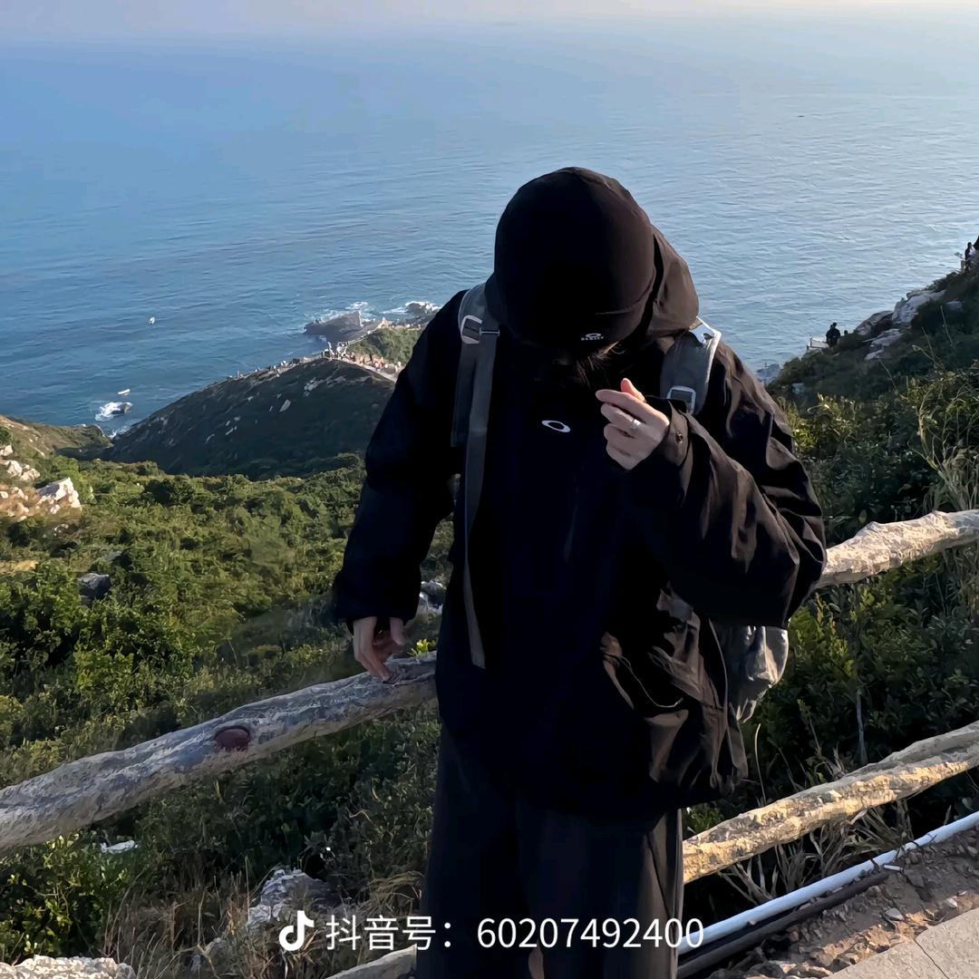 颜值权威审核官头像