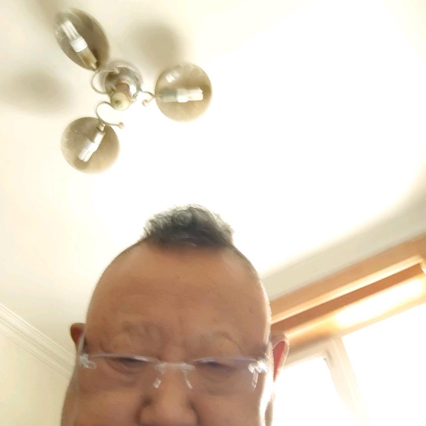 东方秀