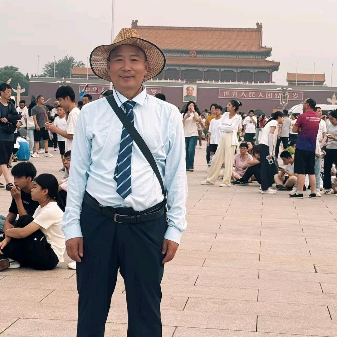 盈江.靓仔