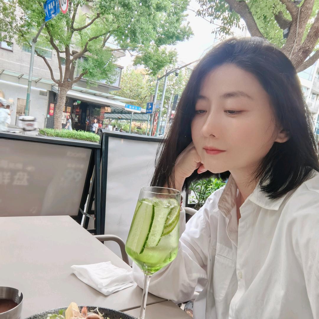 娜娜不是姐