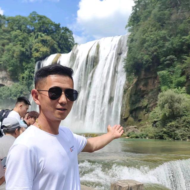 贵德县文彦家庭牧场