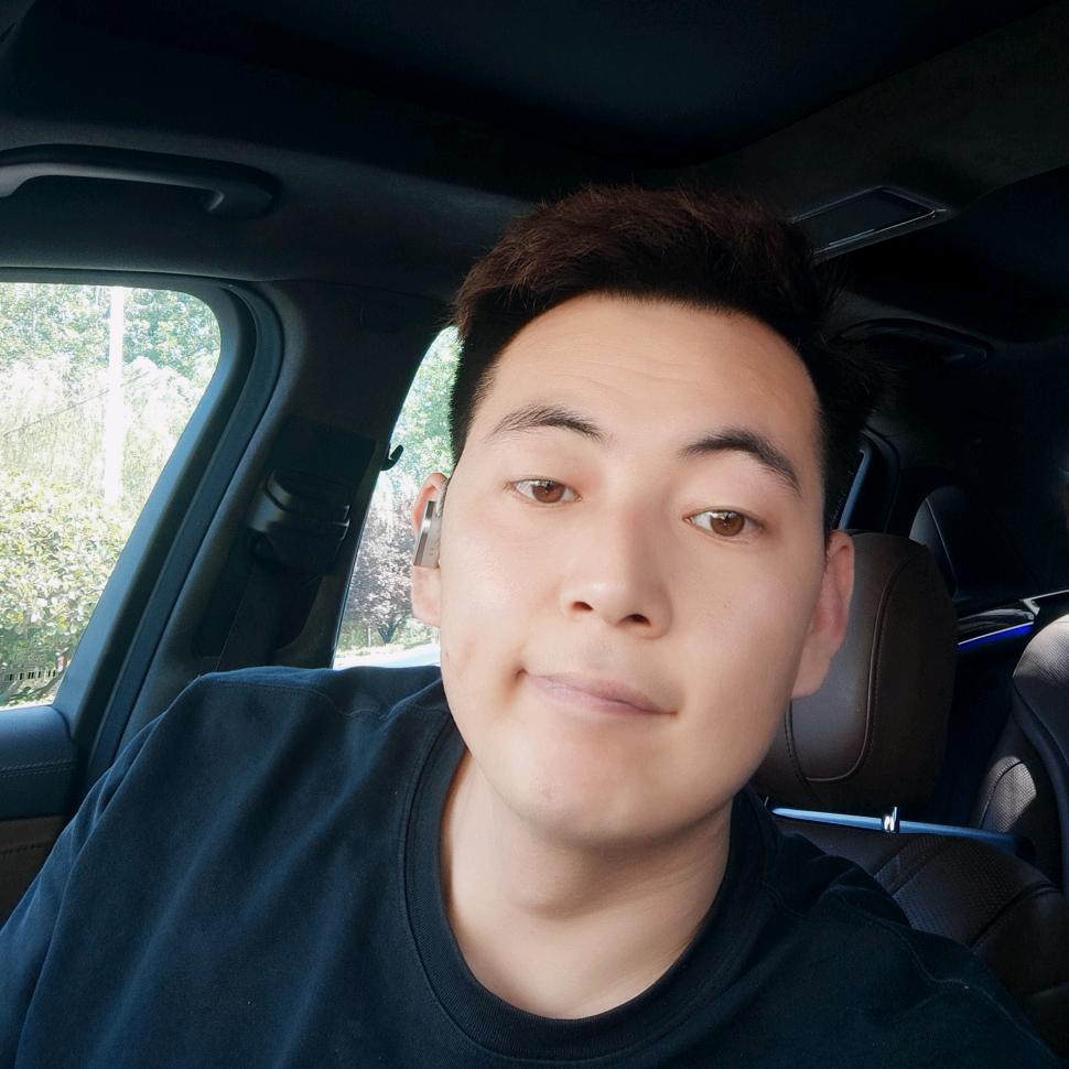 怀念阁-平面设计师