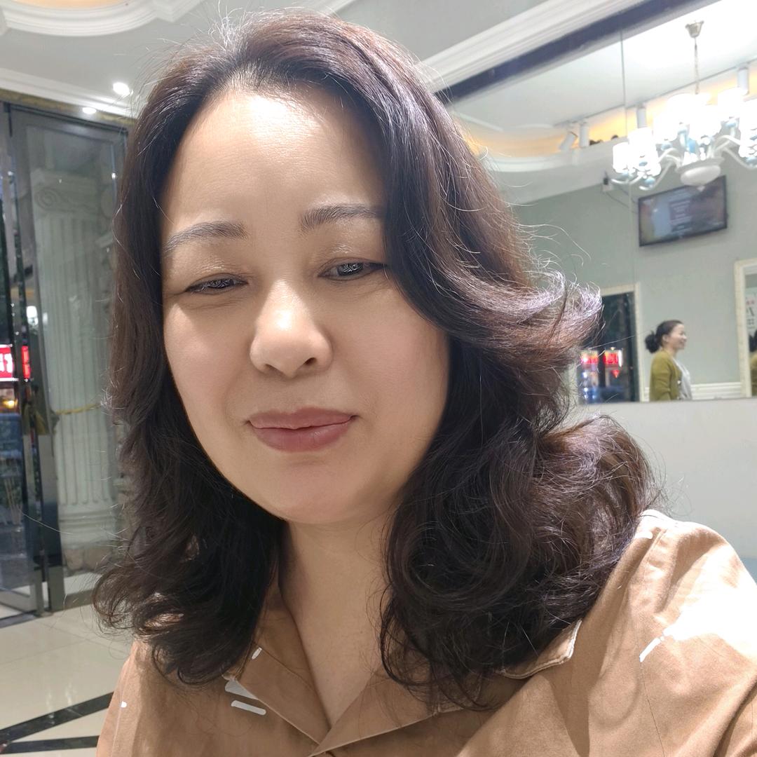 🌻🍀暖心向阳💐🍀