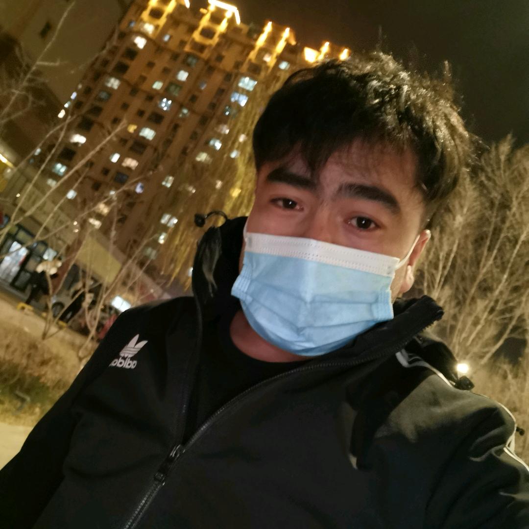 麦麦提图尔荪