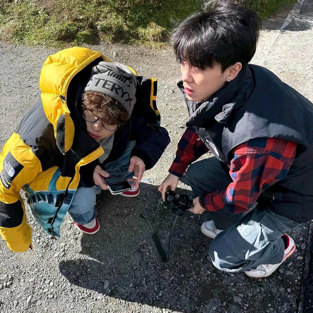 线上装逼线下腿被打断的人🐑