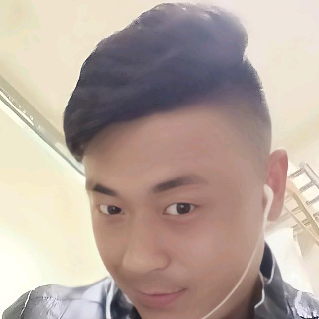 阿 乔   