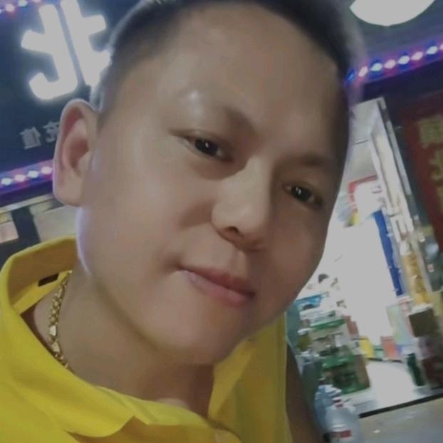 请叫我王哥