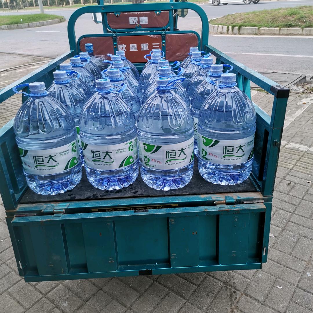 一次性桶装水，