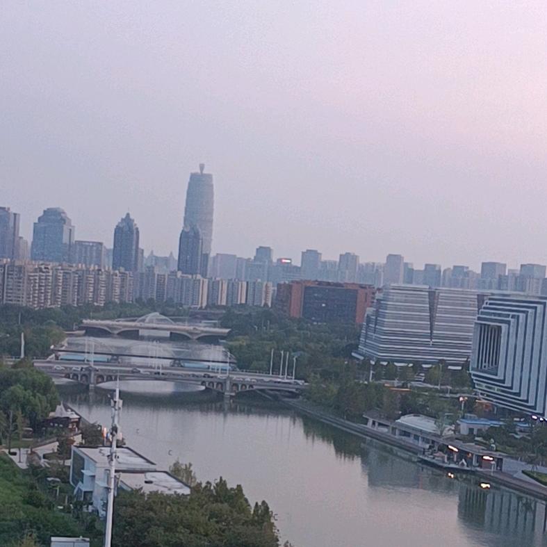 雨落红尘