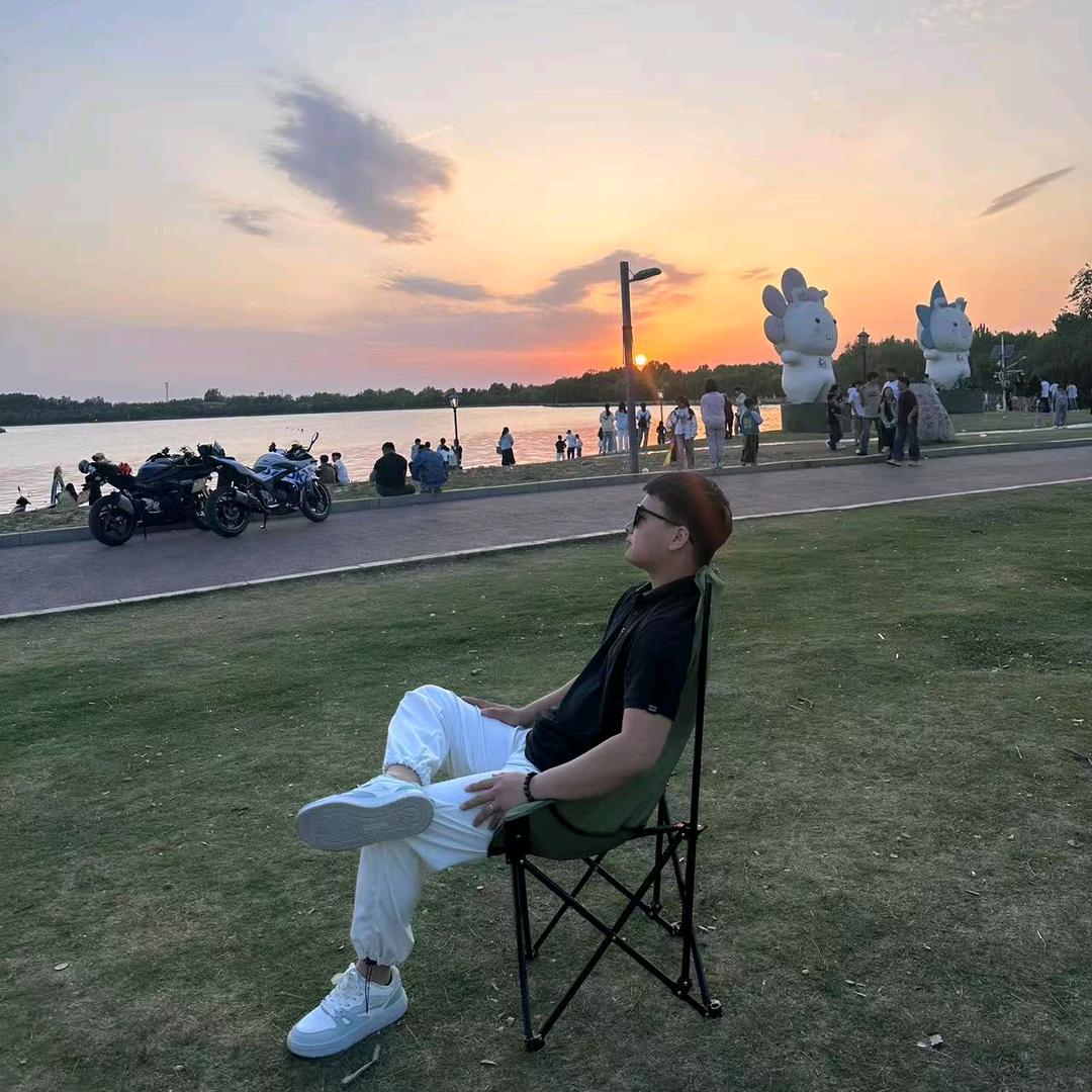 星期三