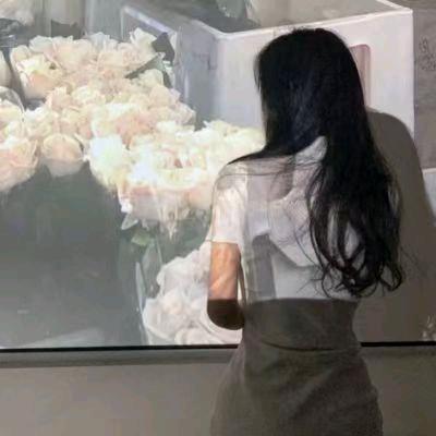 南知意.