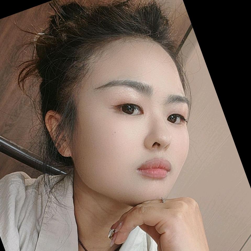 俞小小