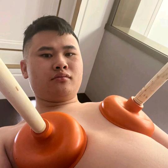 油腻大叔.