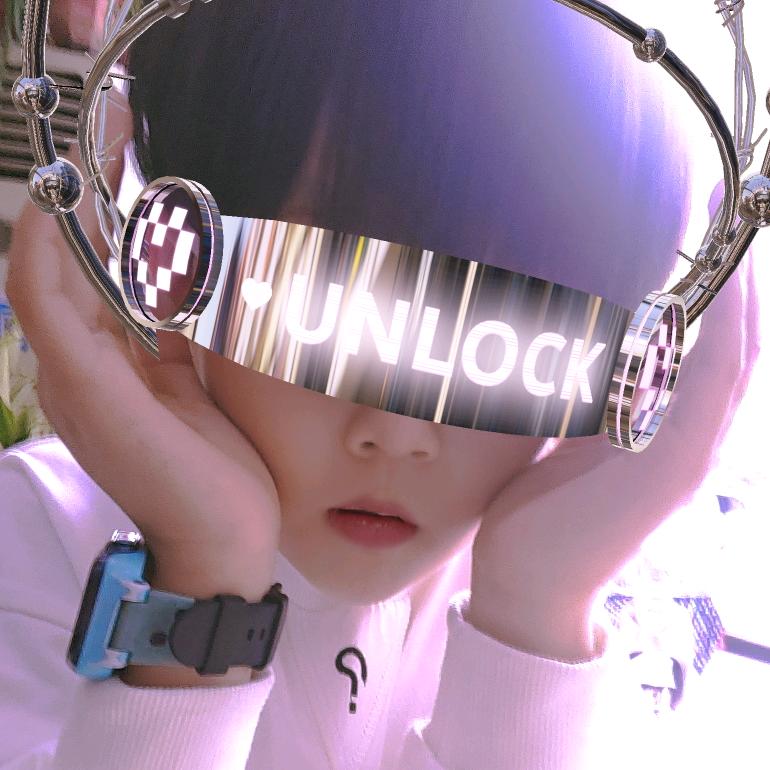 唇角的酒香