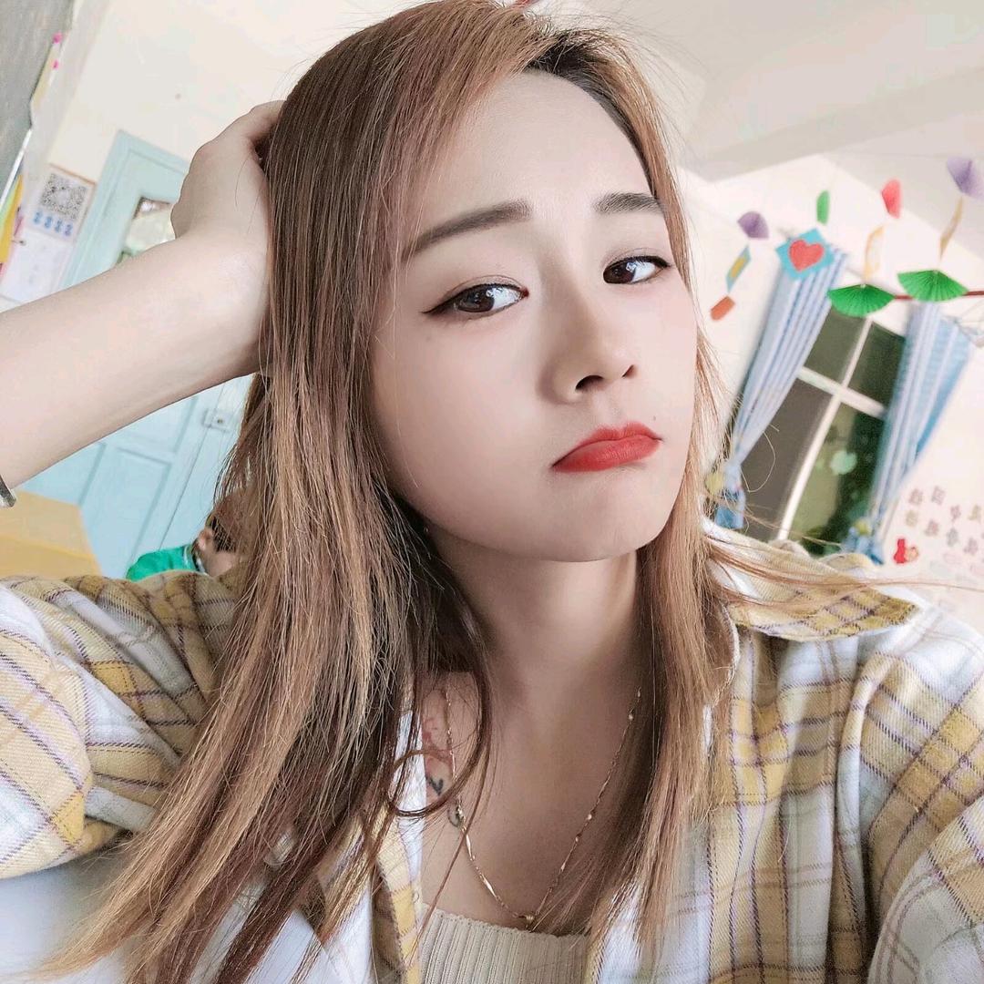 ୧⍤⃝🍒小情绪ᥫᩣ