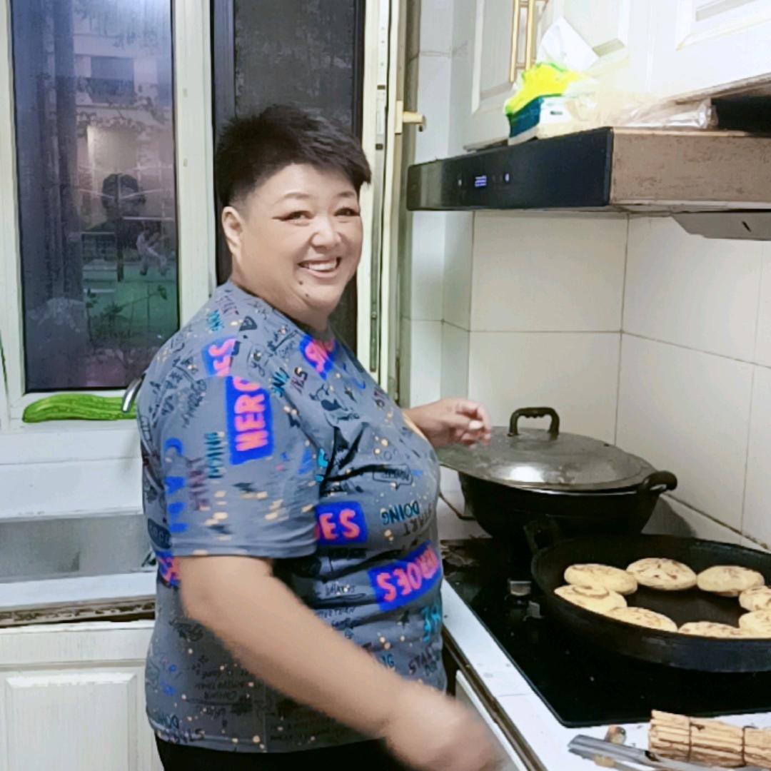 张小辫妈妈