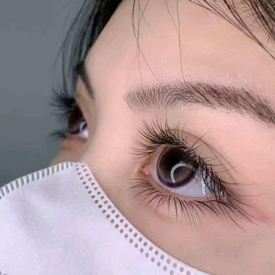 芊指百黛果果老师