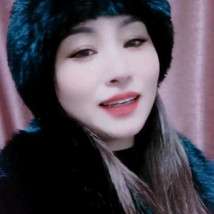 一只彩蝶❤️😜🍷