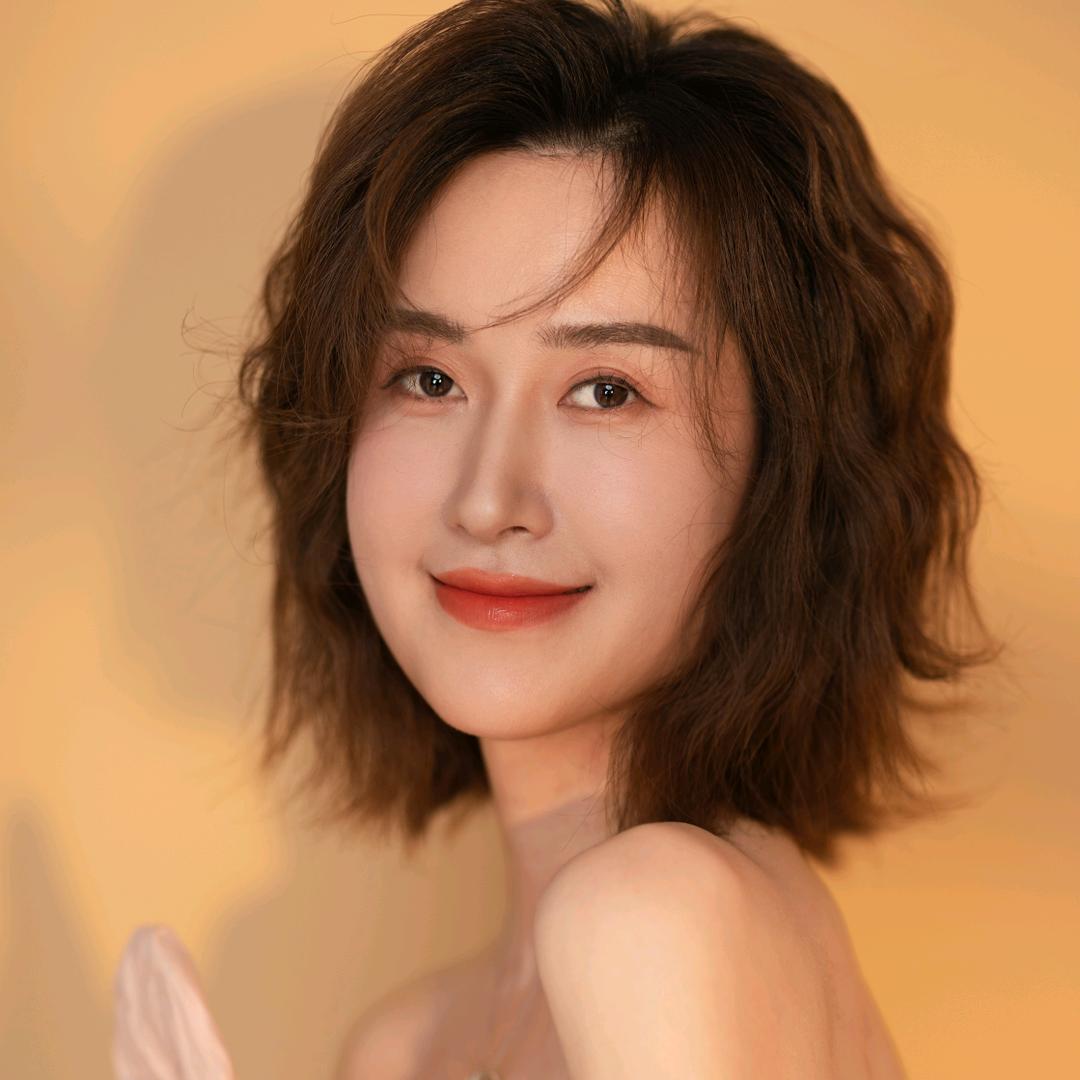 白琳的小迷弟