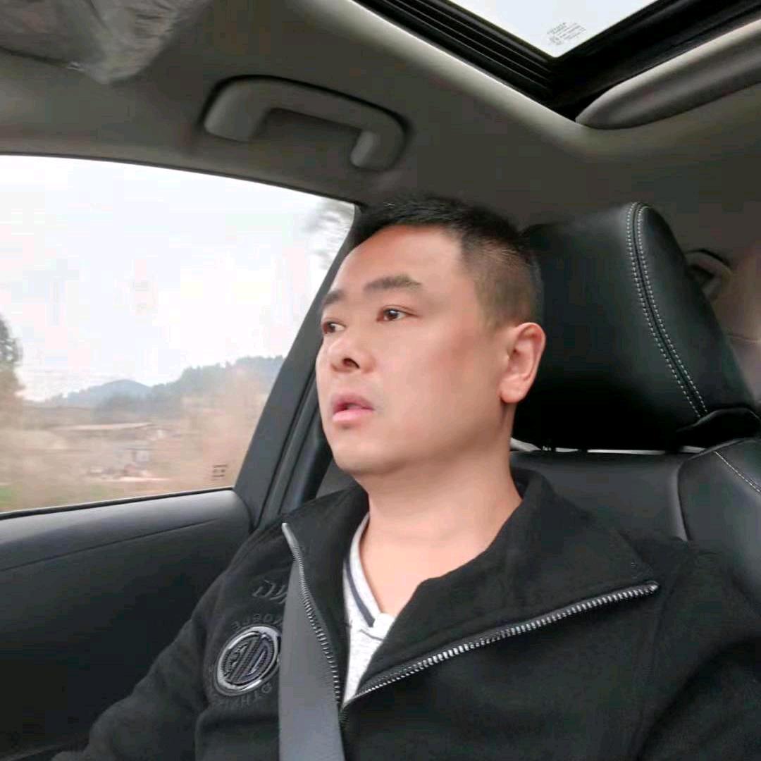 大英坤哥