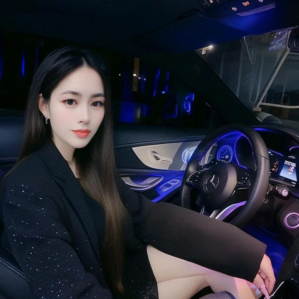 云云，芙萋用品，老板娘