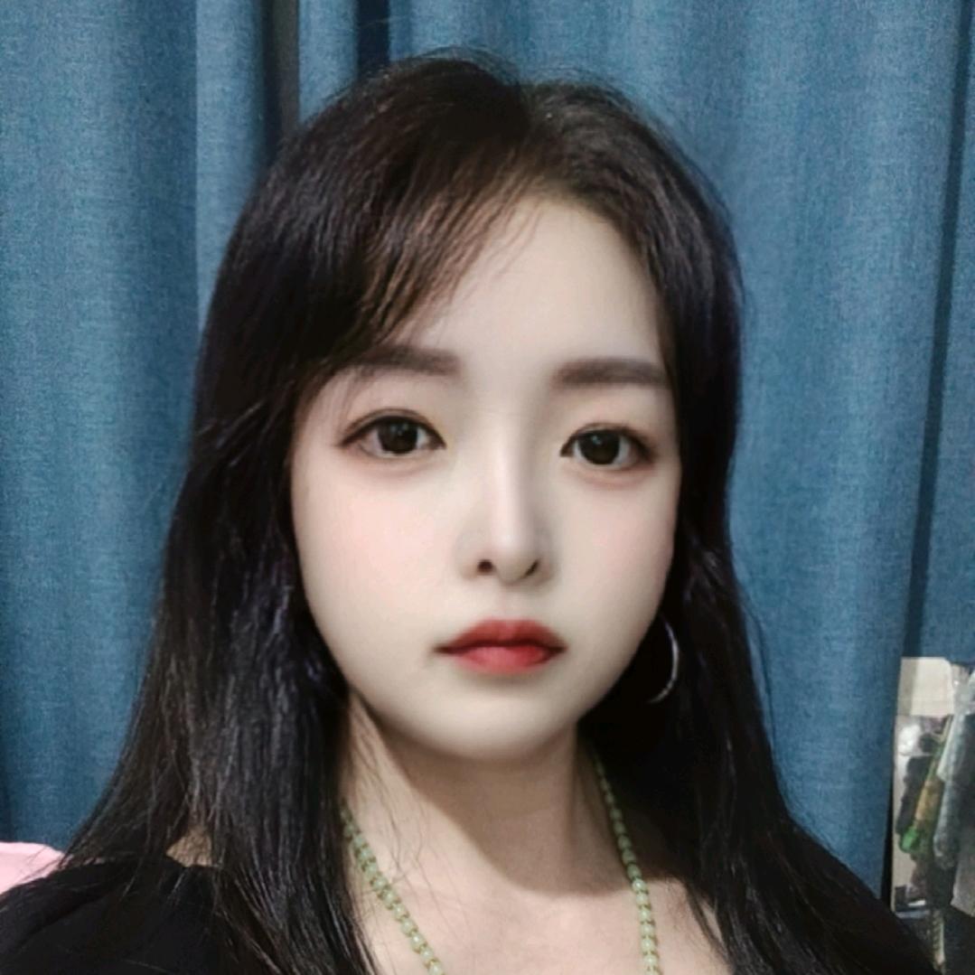 阿香，好物在橱窗