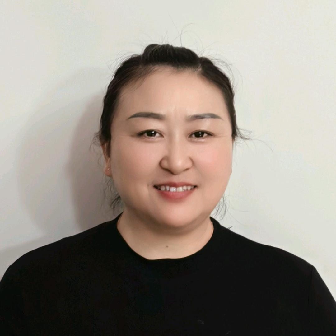 小罗小罗爱吃菠萝🍍