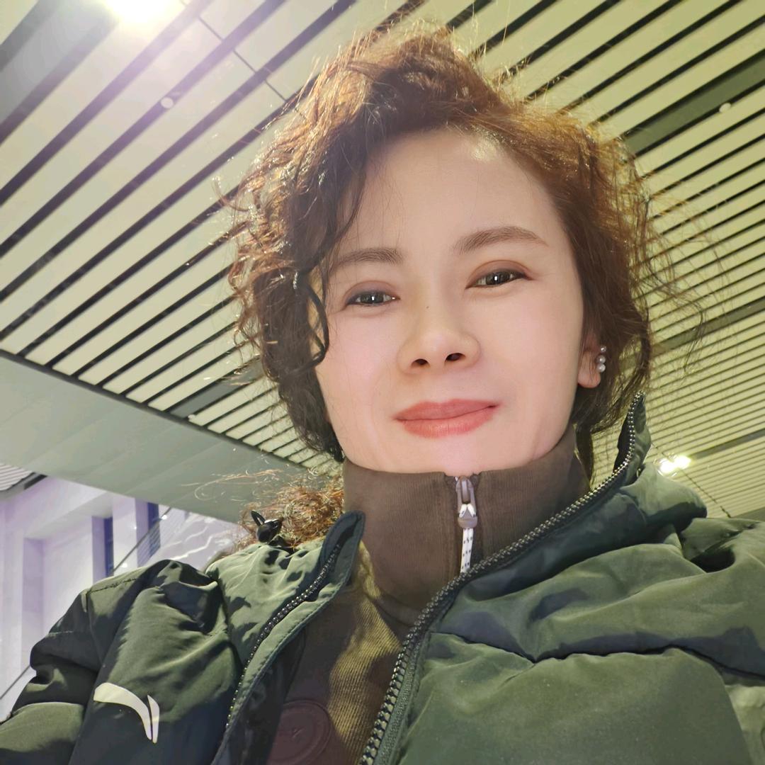 @ 云  汐