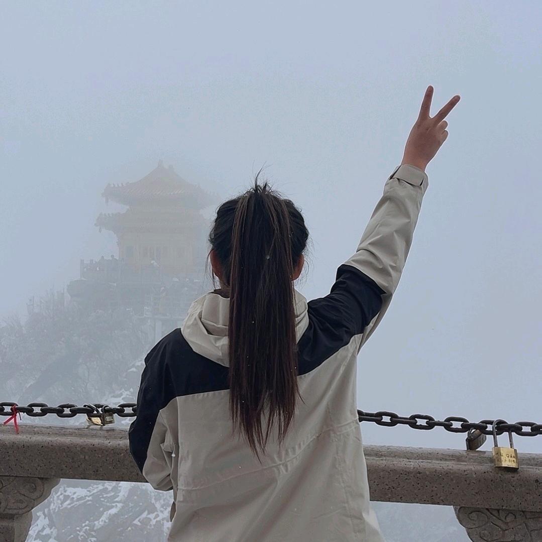 莹莹