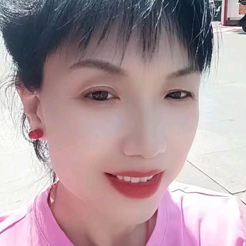 刘刘爱舞晚7：28开播