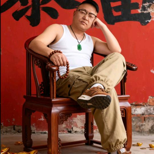 80后卡车小张