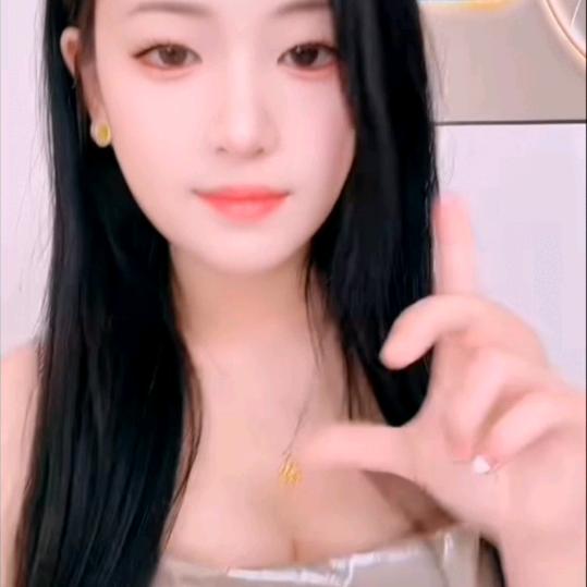 诺诺爱跳舞